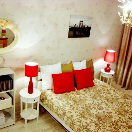 Elegant Apartment Riga Bagian luar foto